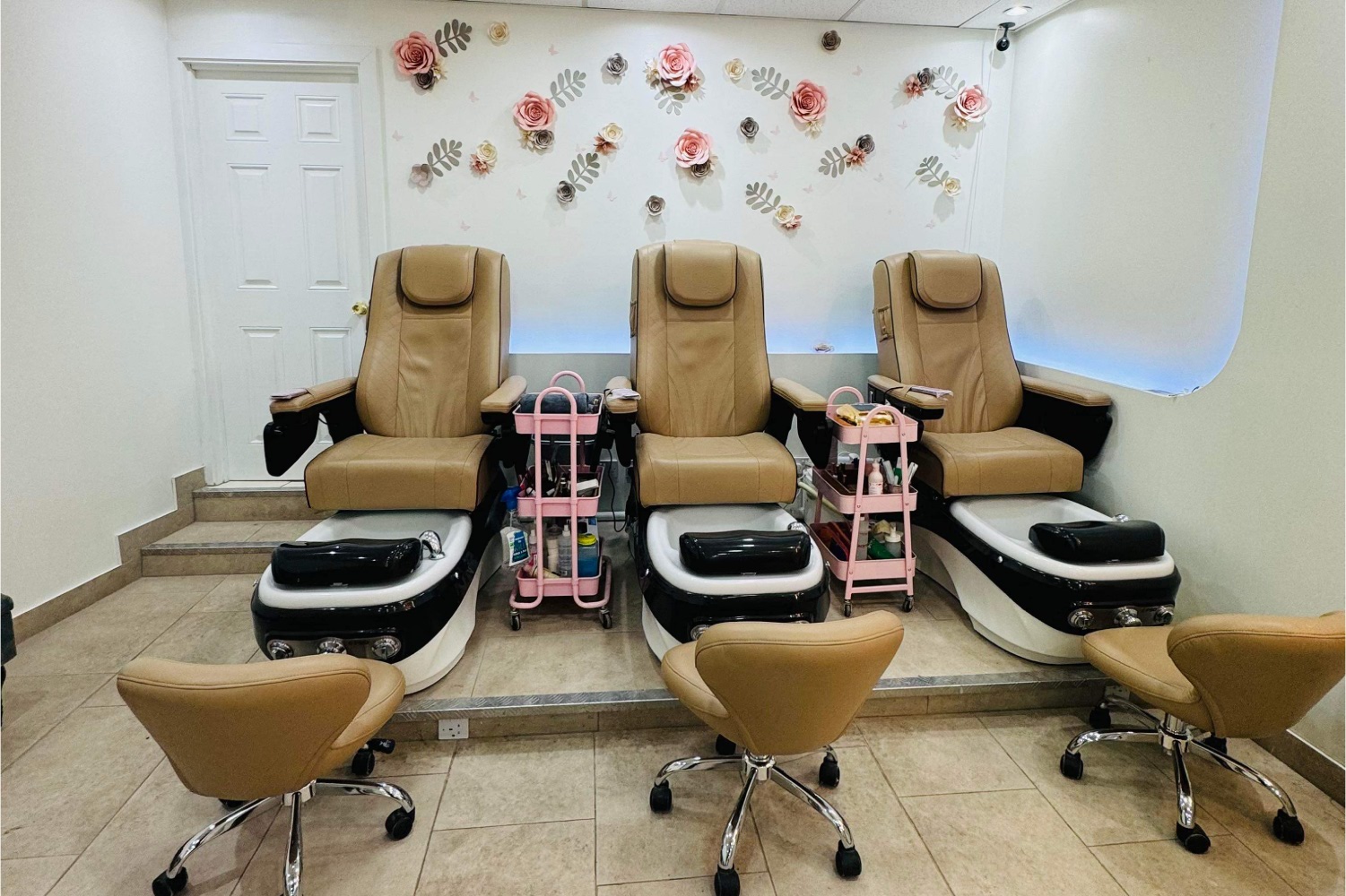 Professional Nail & Beauty Supplies Umhlanga is open today from 9:30am to  3:00pm Please contact us on 0794547553 for more info or visit us… |  Instagram